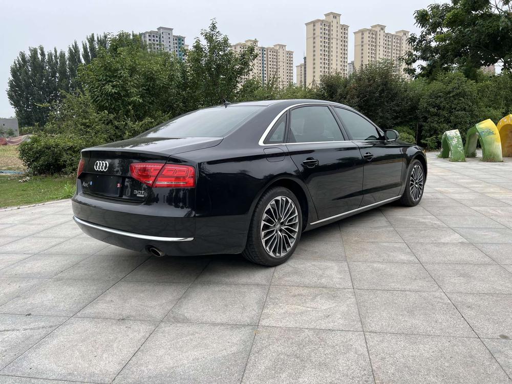 Audi Audi A8