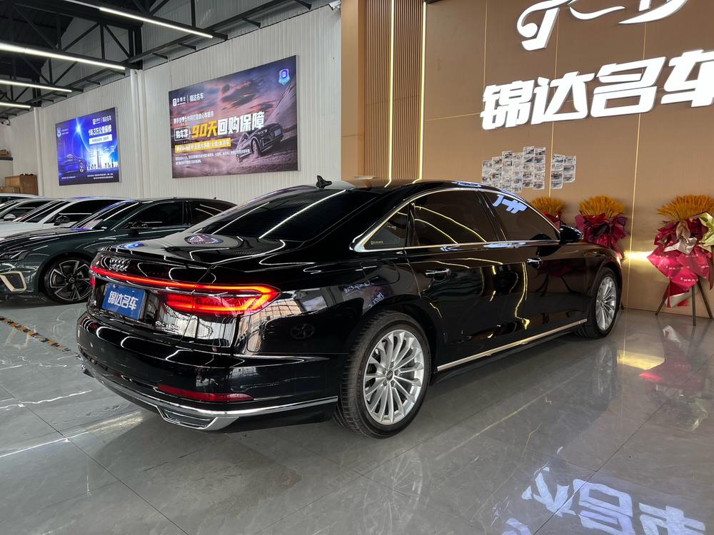 Audi Audi A8
