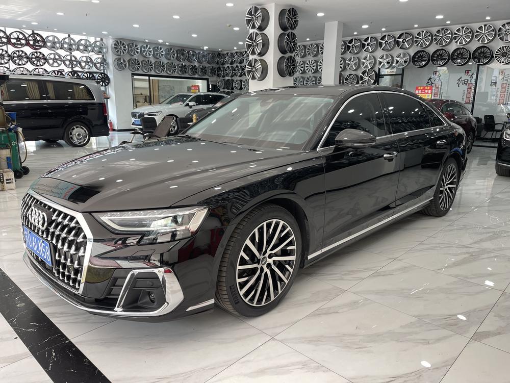 Audi Audi A8