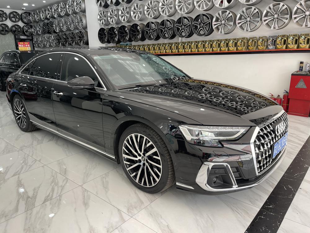Audi Audi A8
