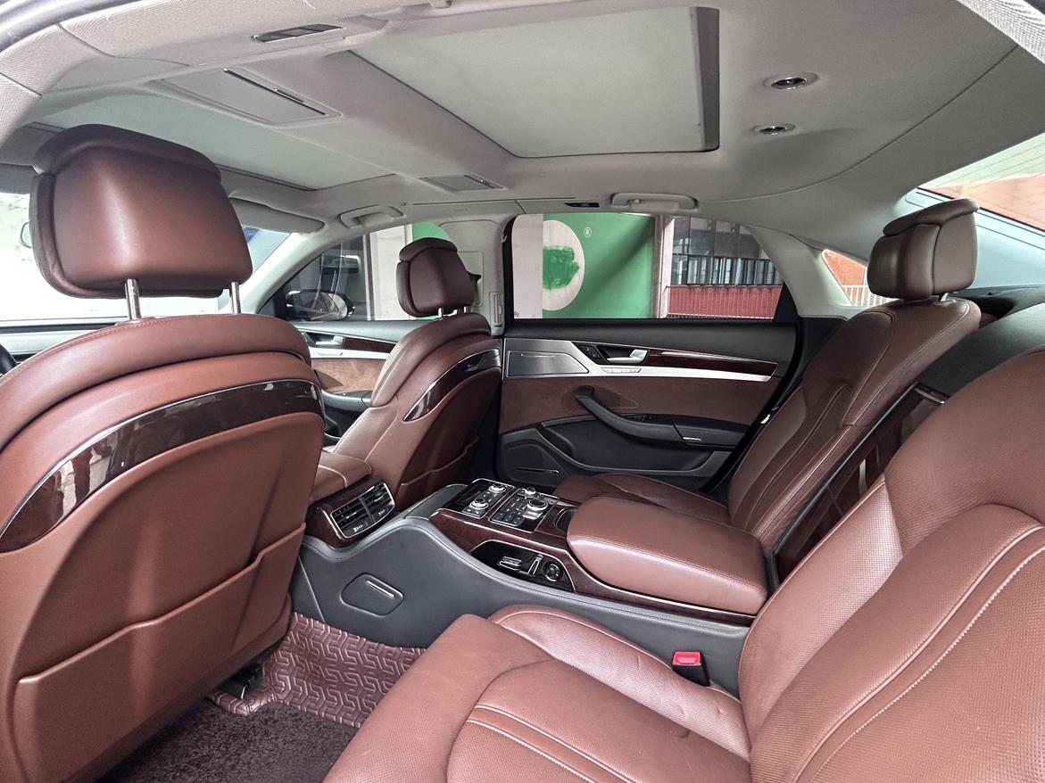 Audi Audi A8