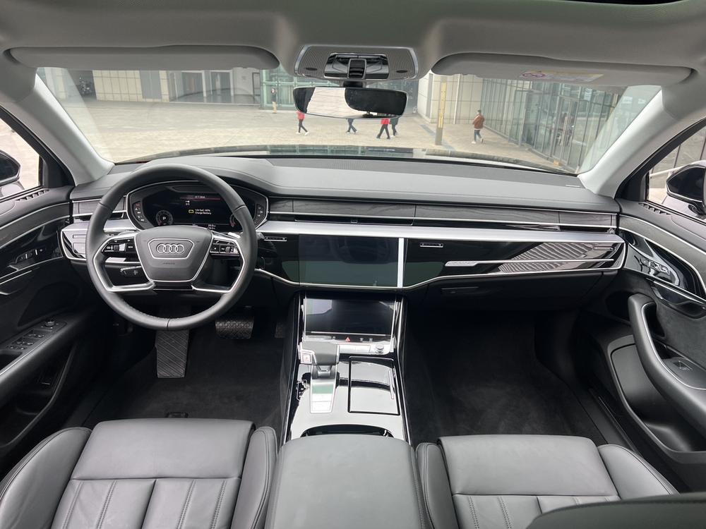 Audi Audi A8