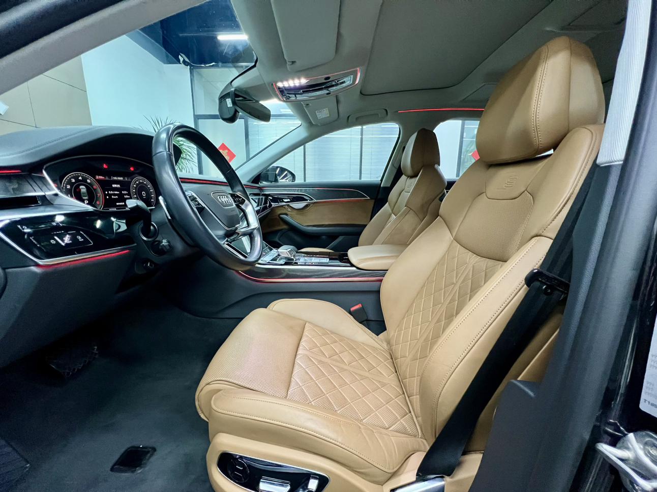 Audi Audi A8