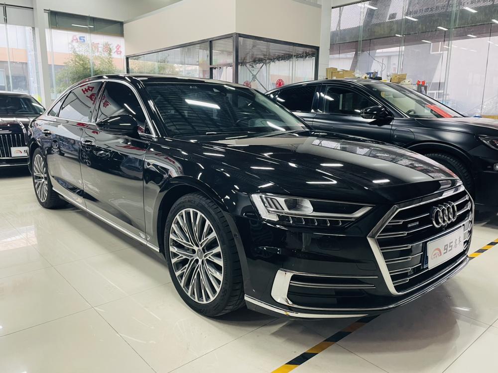 Audi Audi A8
