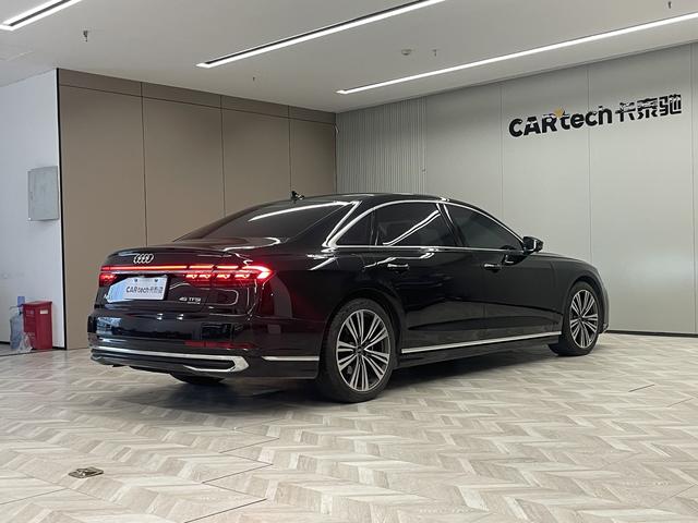 Audi Audi A8