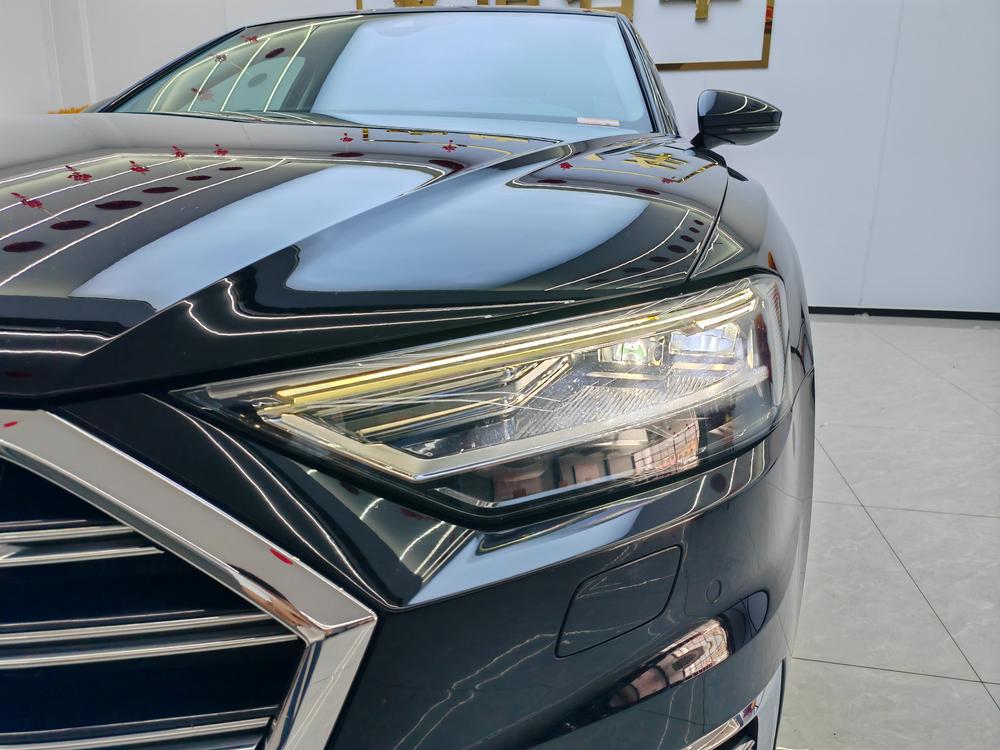 Audi Audi A8