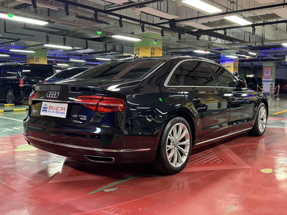 Audi Audi A8