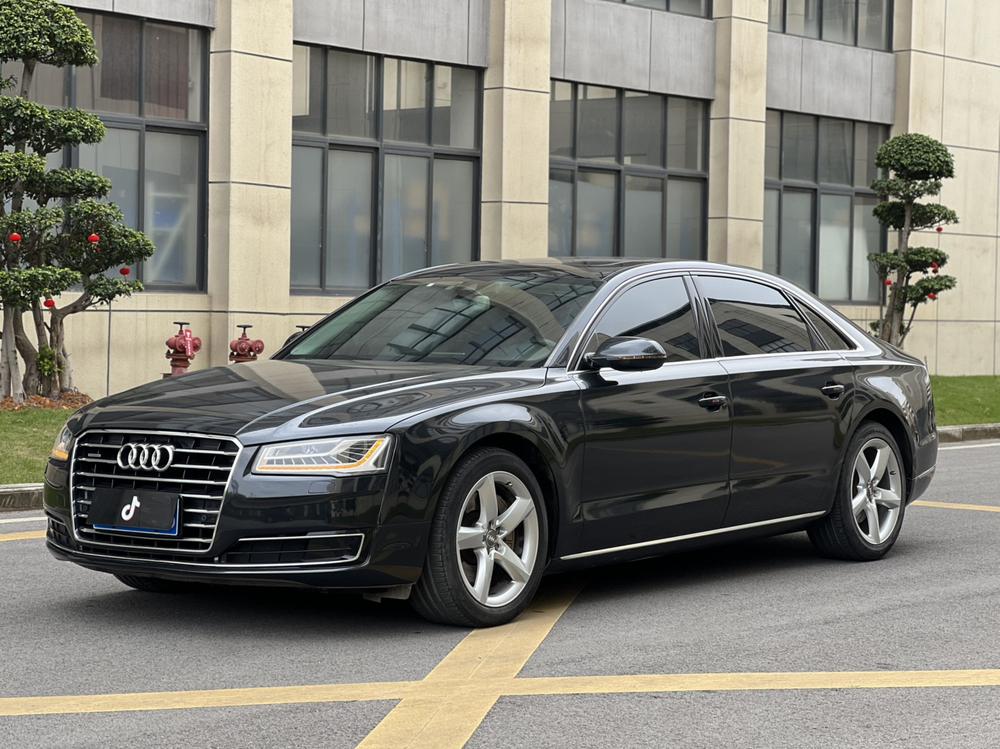 Audi Audi A8