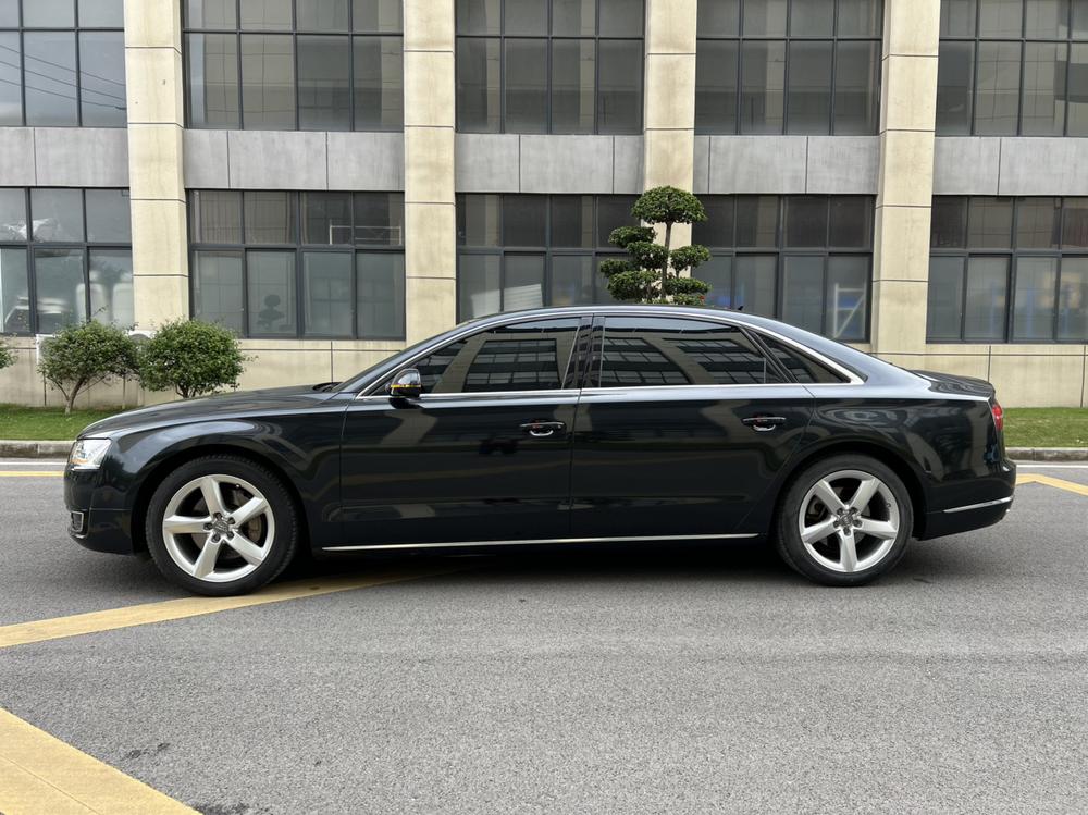 Audi Audi A8