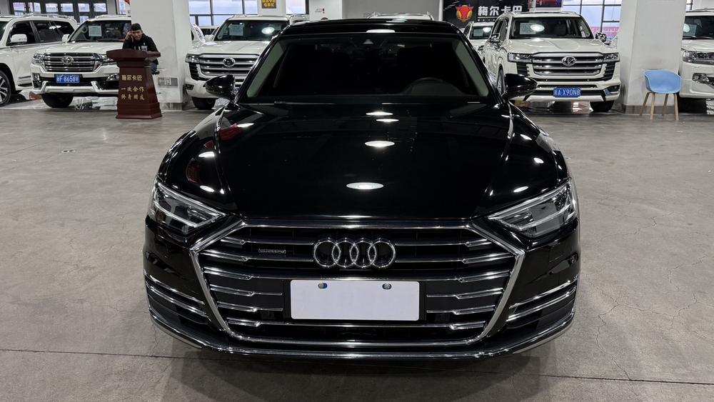 Audi Audi A8