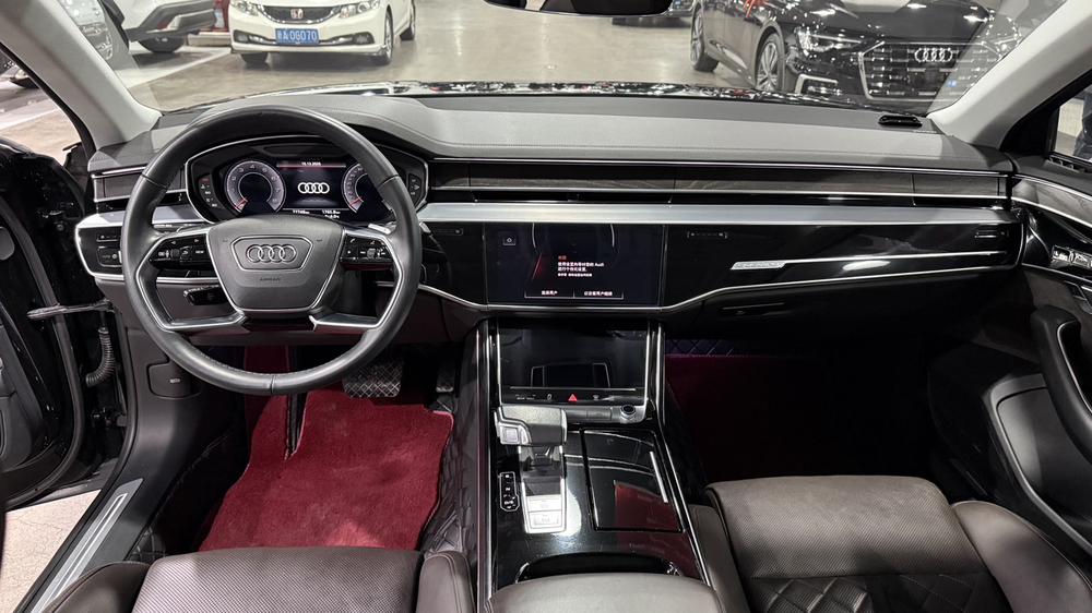 Audi Audi A8