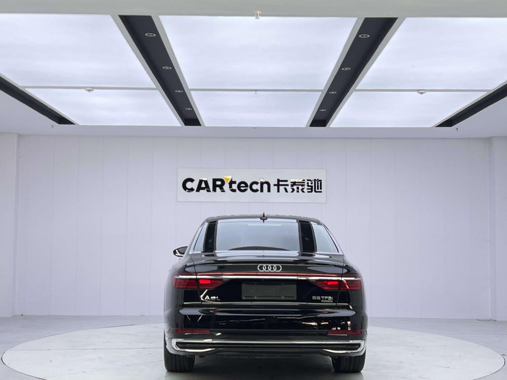 Audi Audi A8