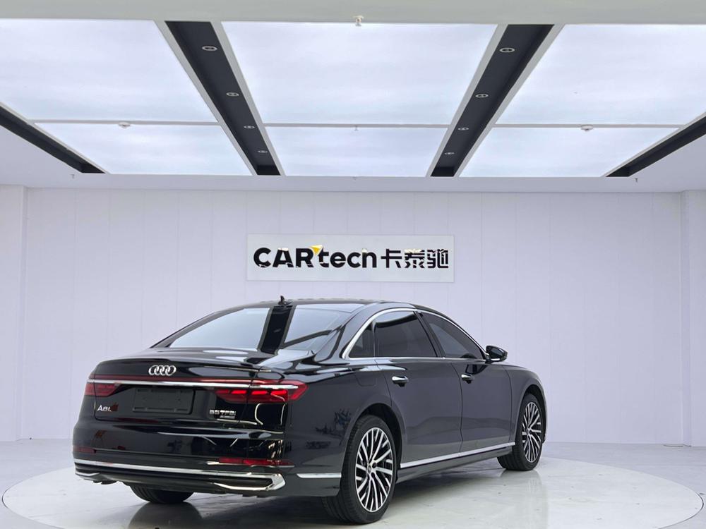 Audi Audi A8