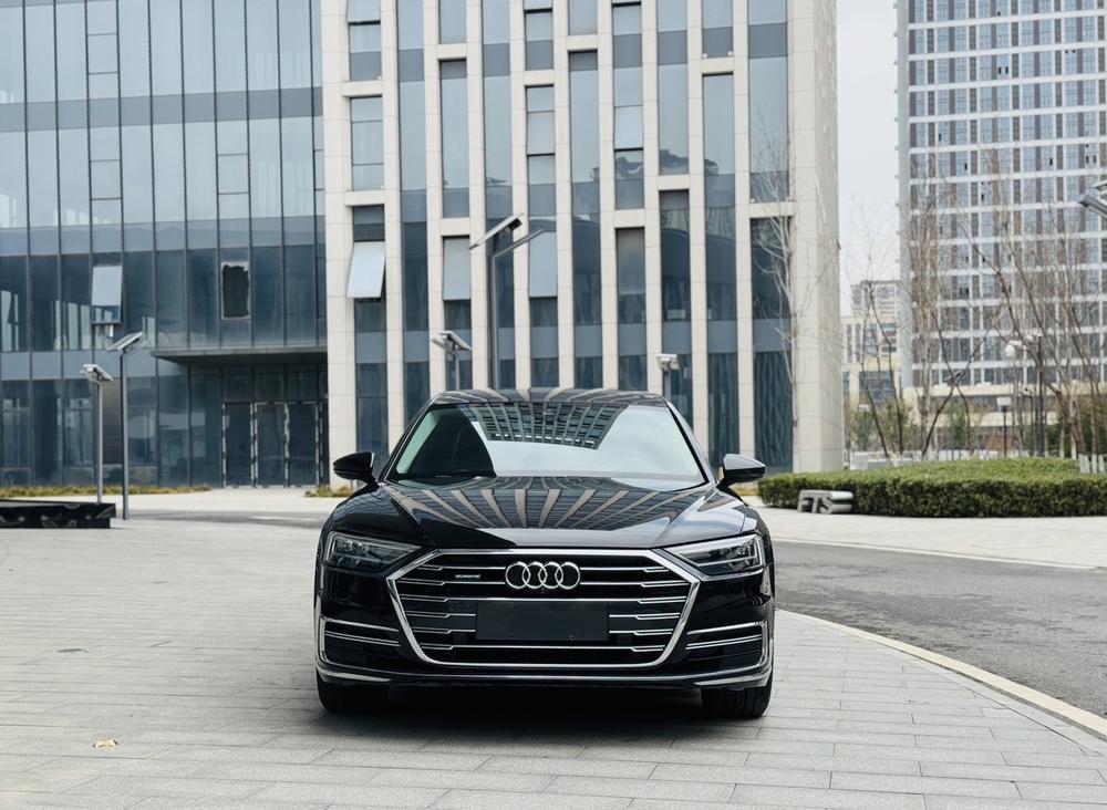 Audi Audi A8
