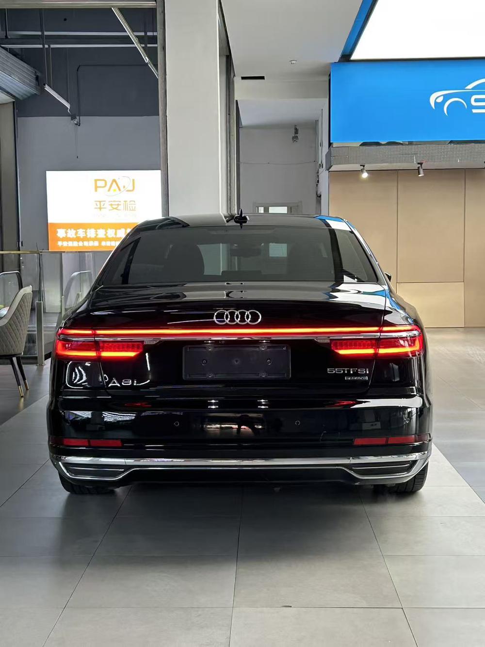 Audi Audi A8