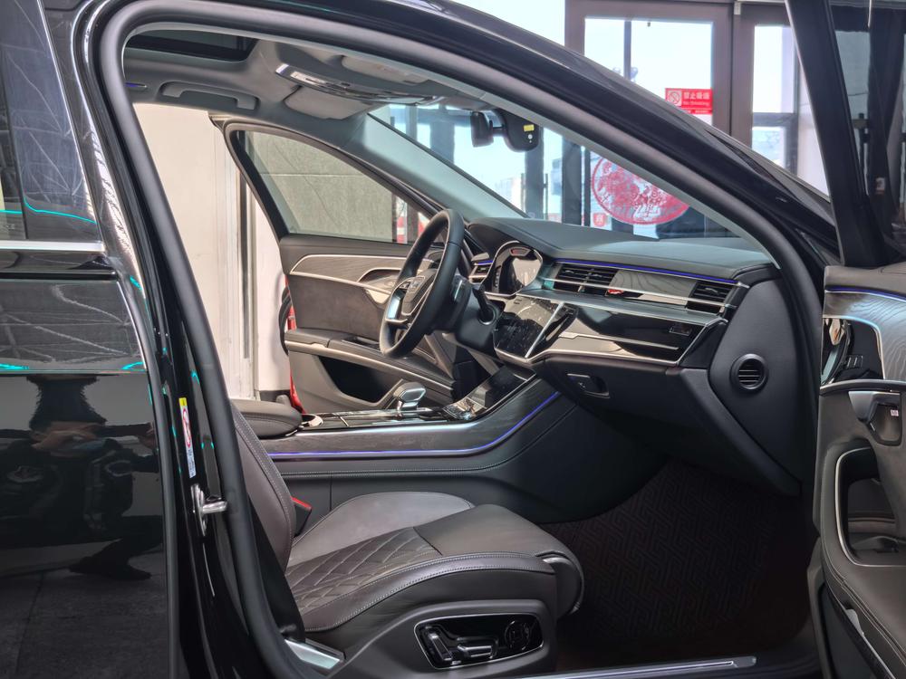 Audi Audi A8