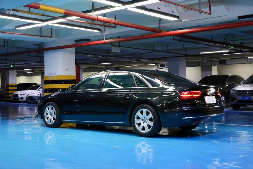Audi Audi A8