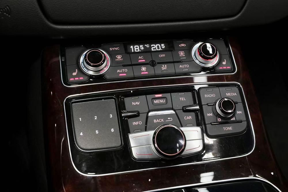Audi Audi A8