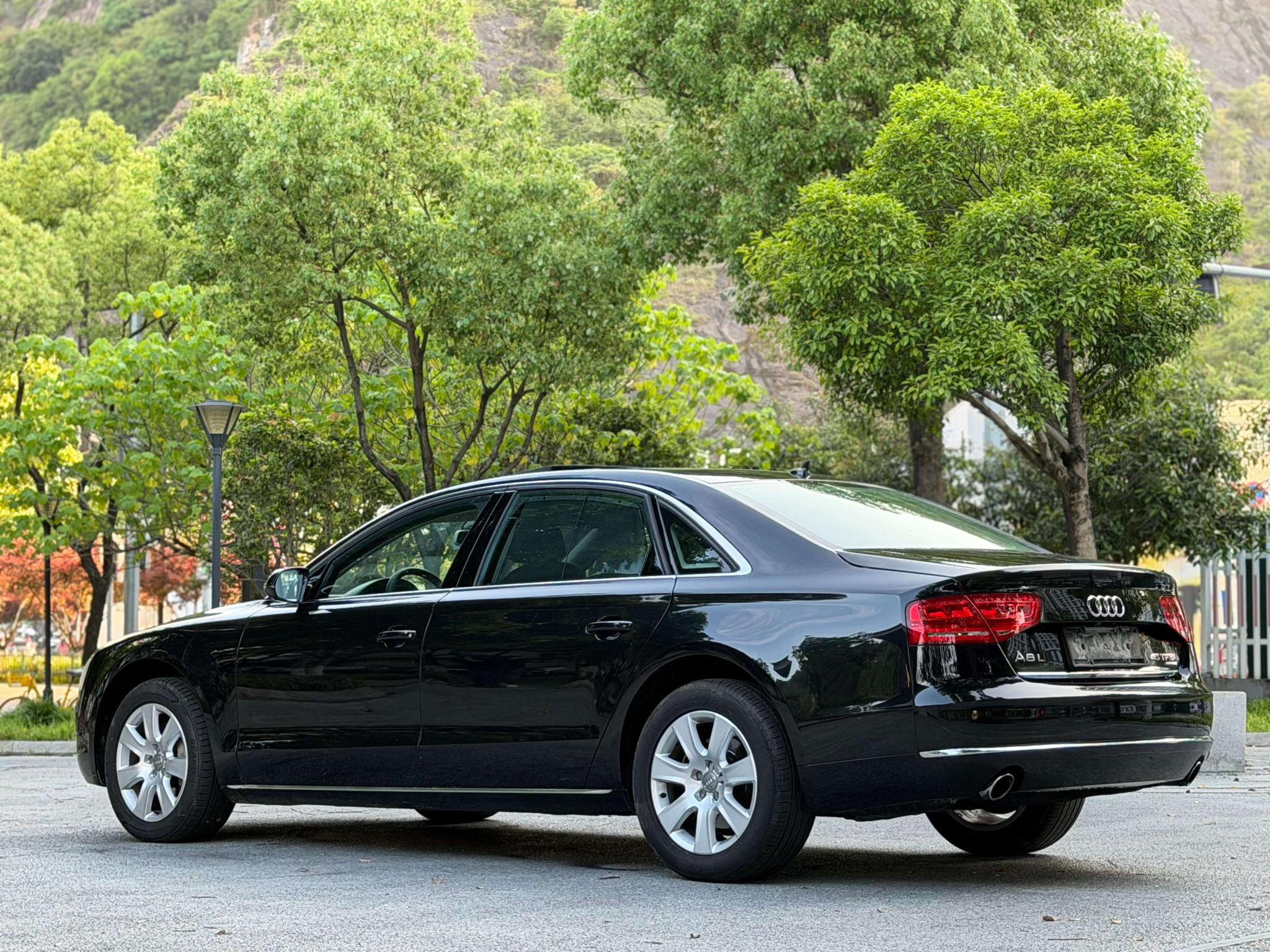 Audi Audi A8