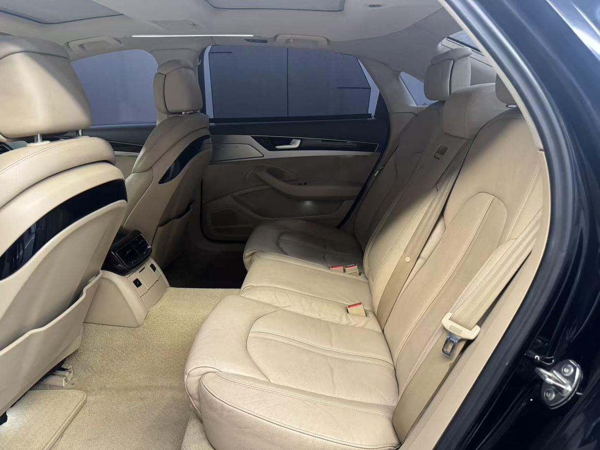 Audi Audi A8