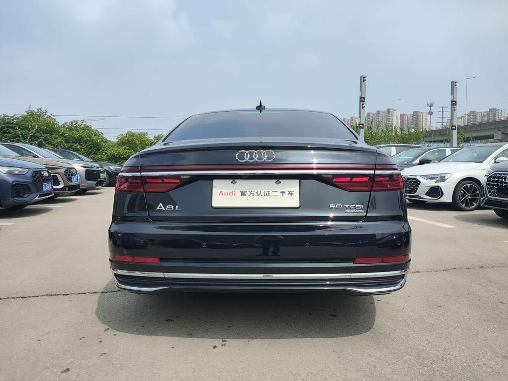 Audi Audi A8