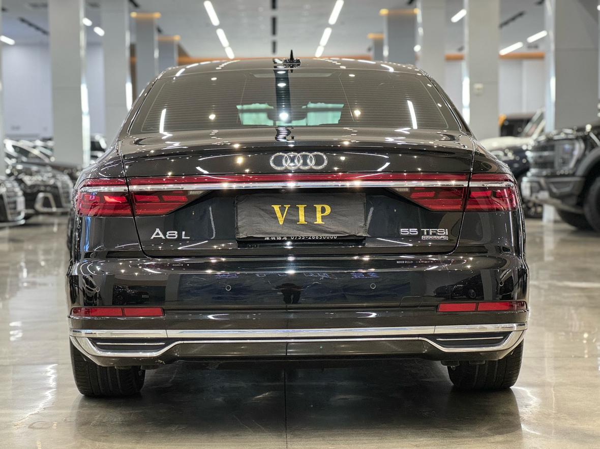 Audi Audi A8