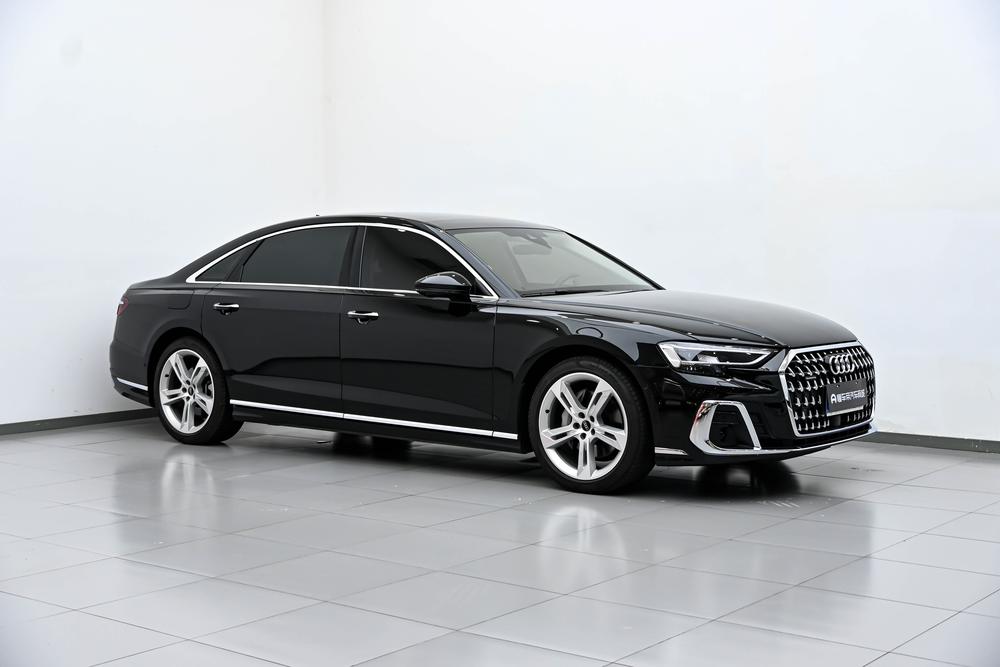 Audi Audi A8