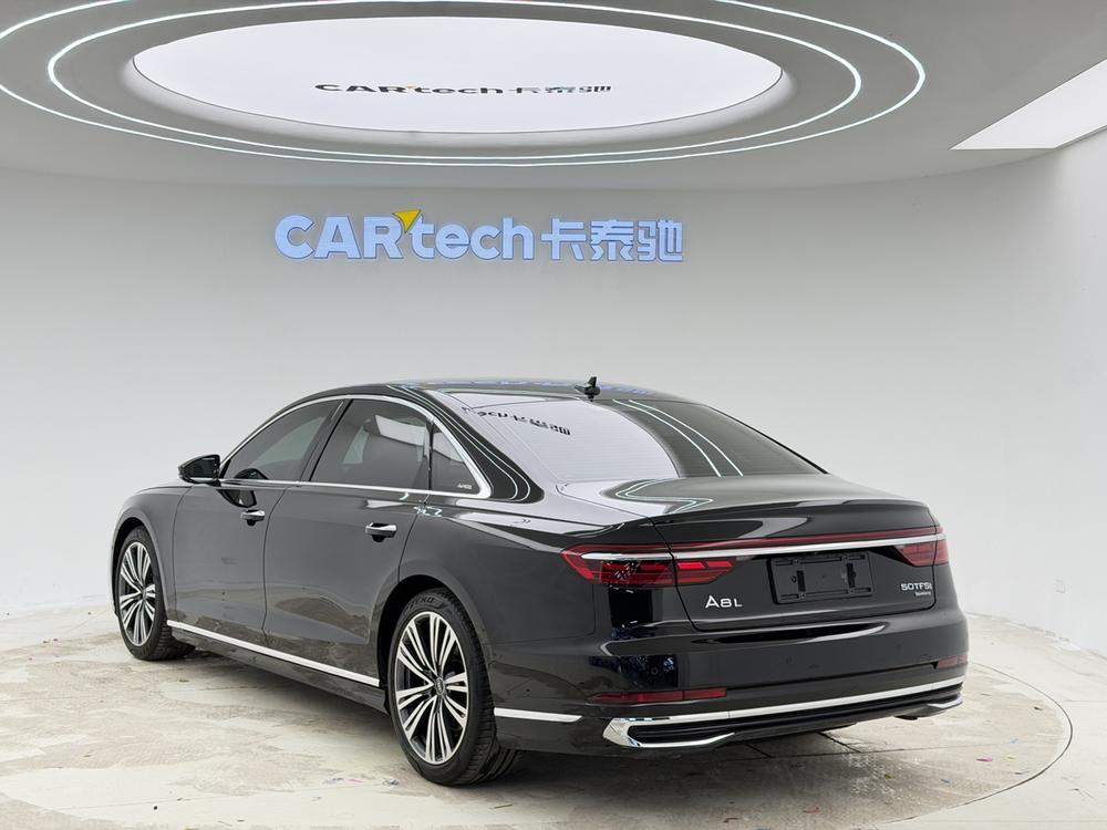 Audi Audi A8