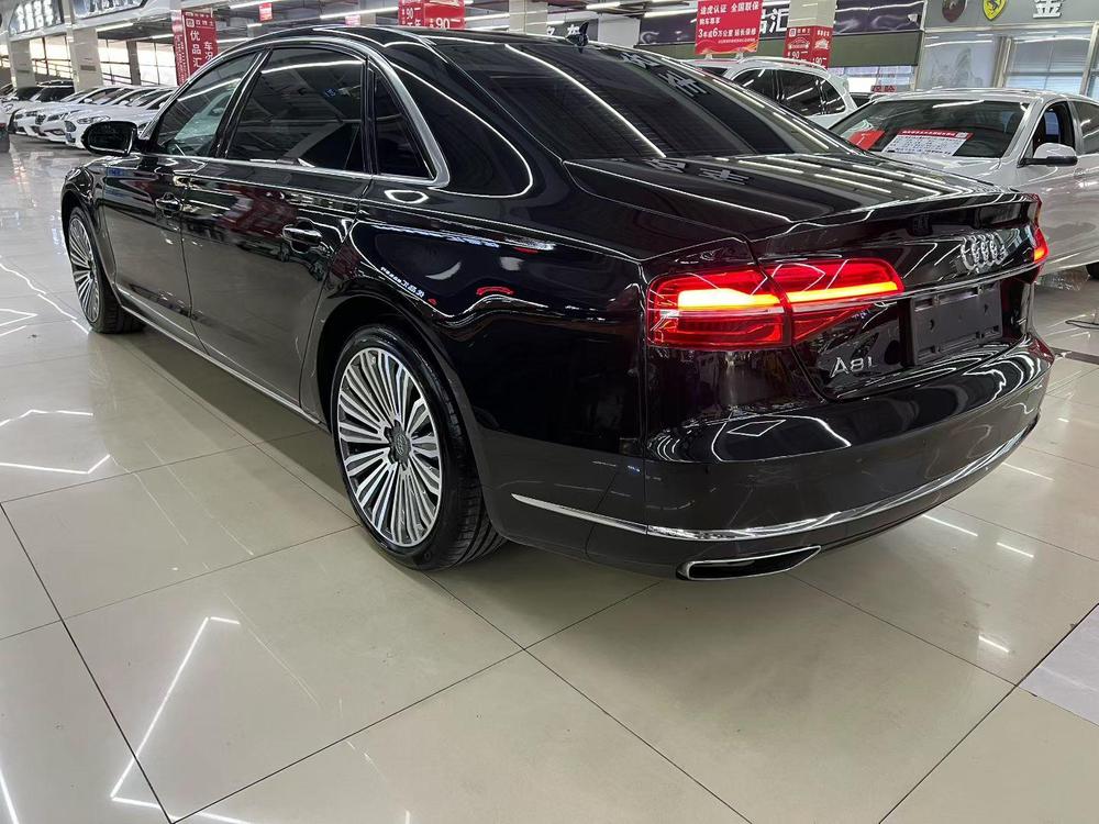 Audi Audi A8