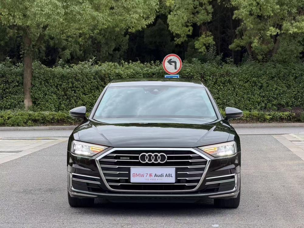 Audi Audi A8
