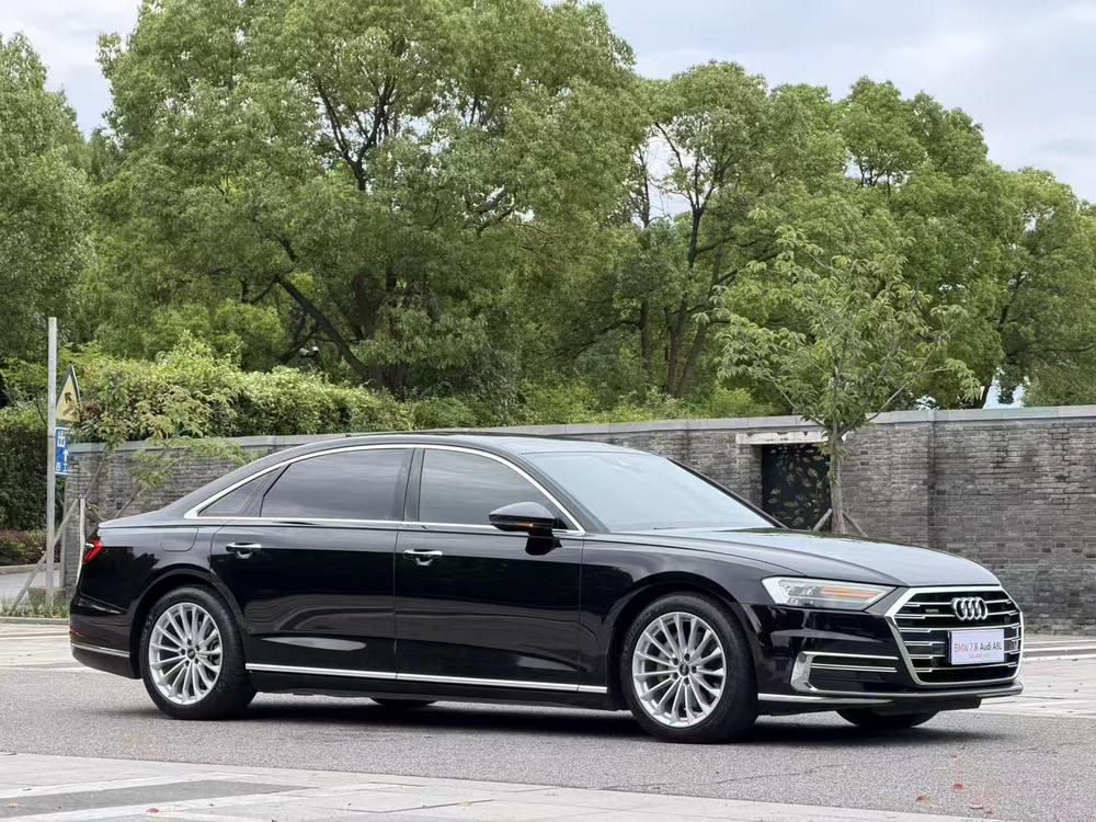 Audi Audi A8