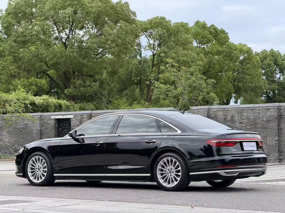 Audi Audi A8