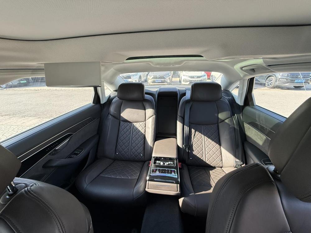 Audi Audi A8
