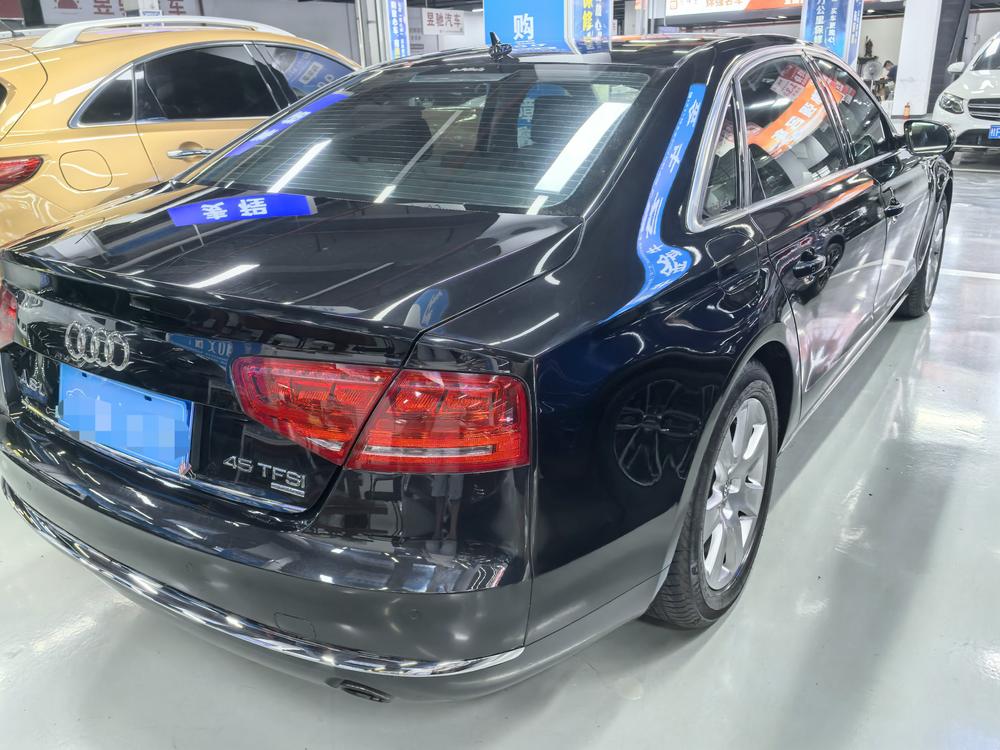 Audi Audi A8