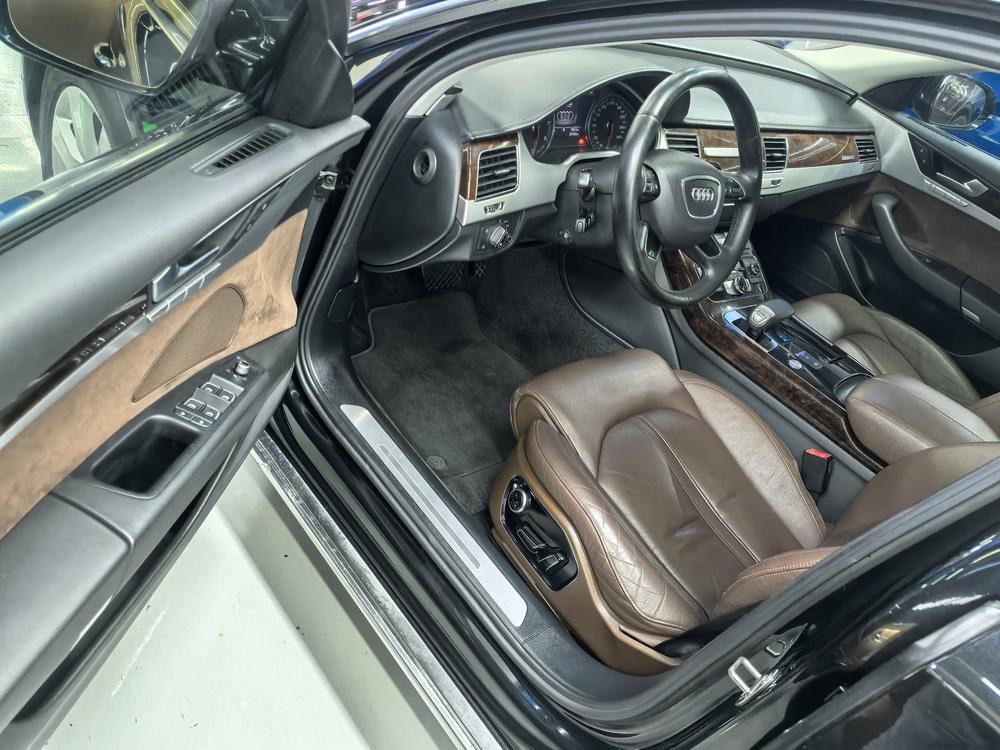 Audi Audi A8
