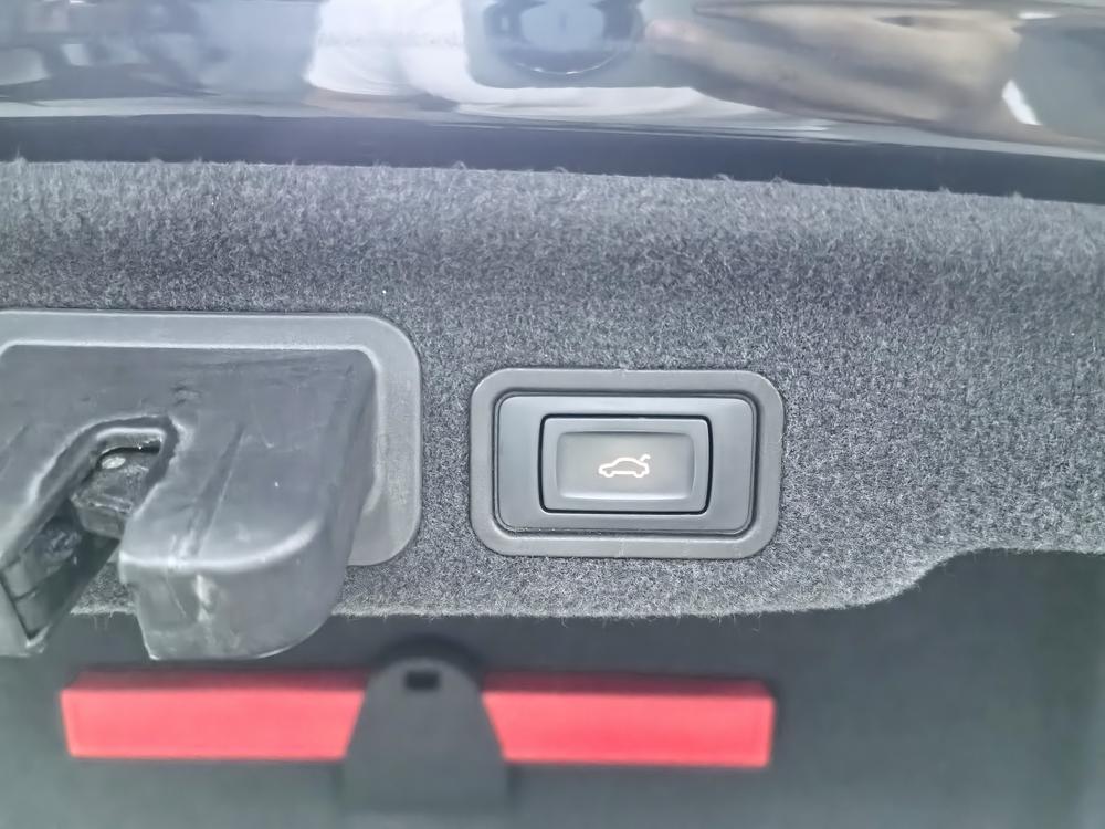 Audi Audi A8
