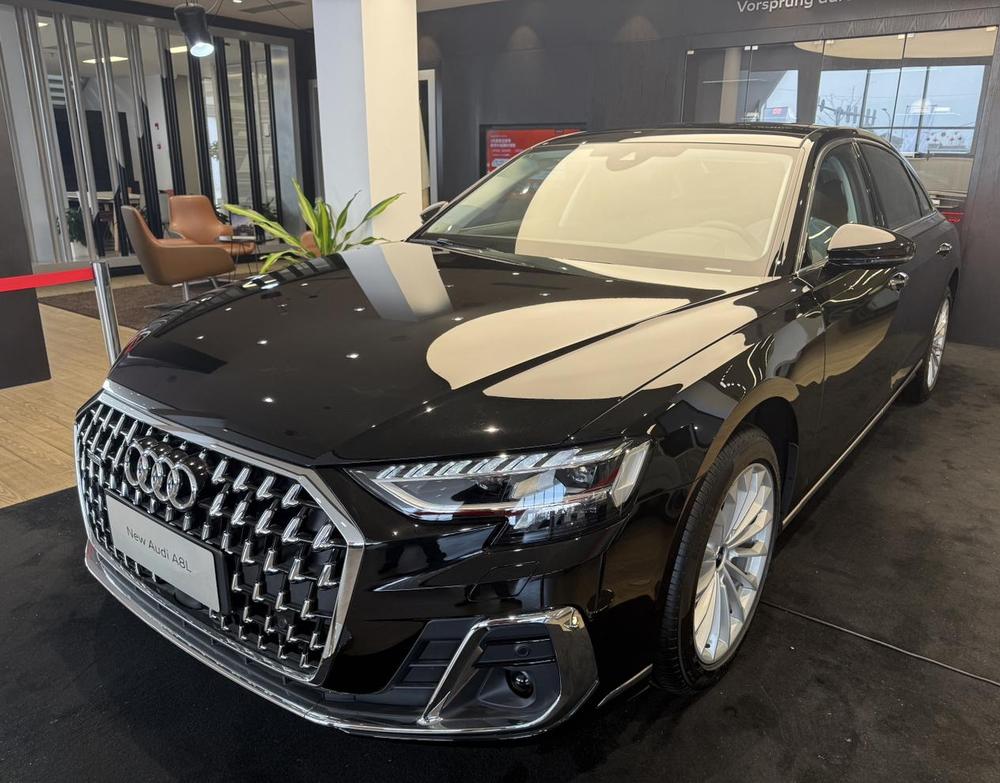 Audi Audi A8