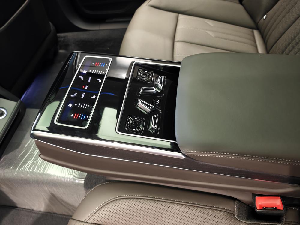 Audi Audi A8