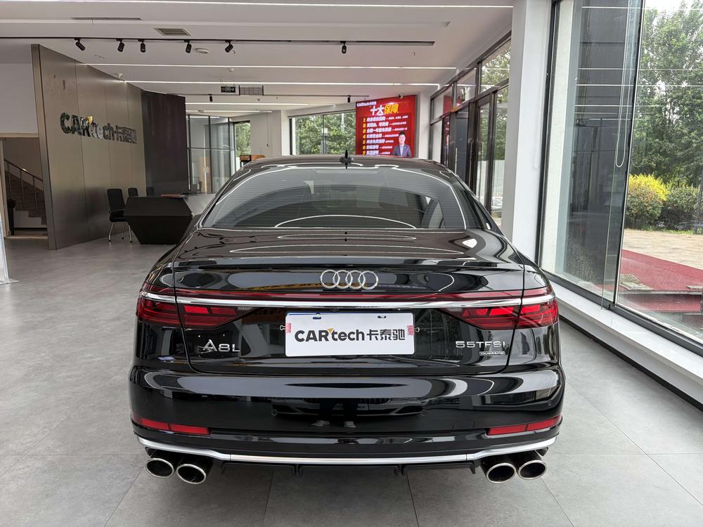 Audi Audi A8