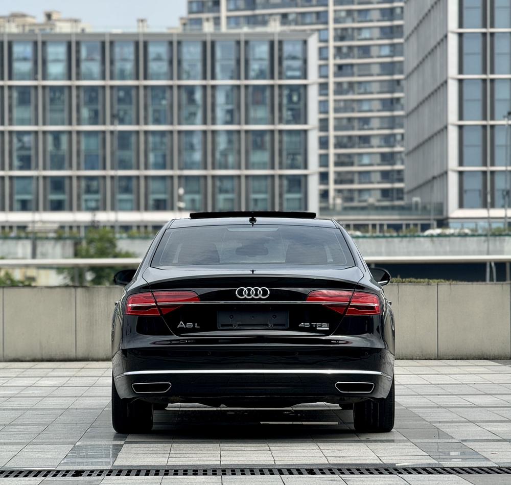 Audi Audi A8
