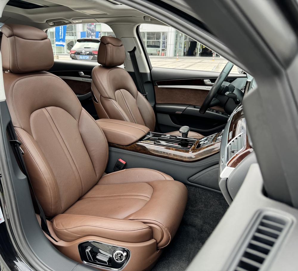 Audi Audi A8