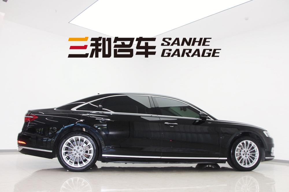 Audi Audi A8