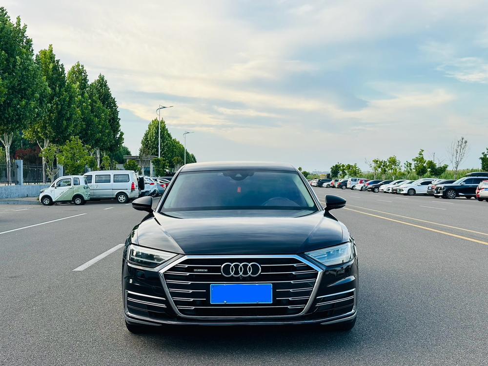 Audi Audi A8