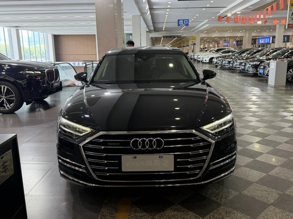 Audi Audi A8