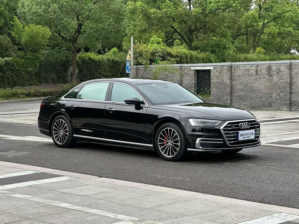 Audi Audi A8