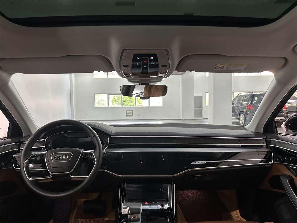 Audi Audi A8