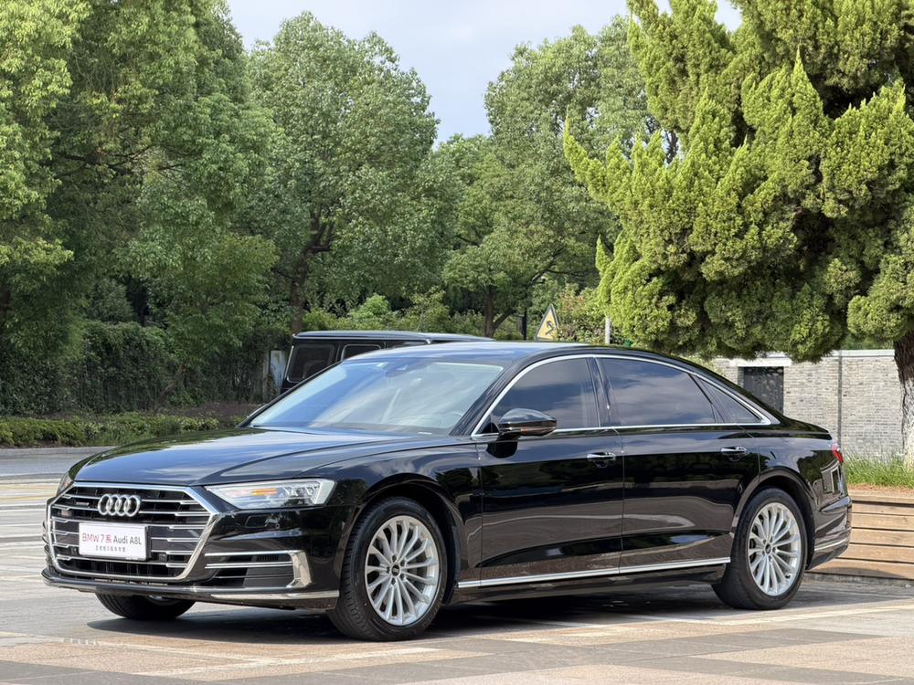 Audi Audi A8