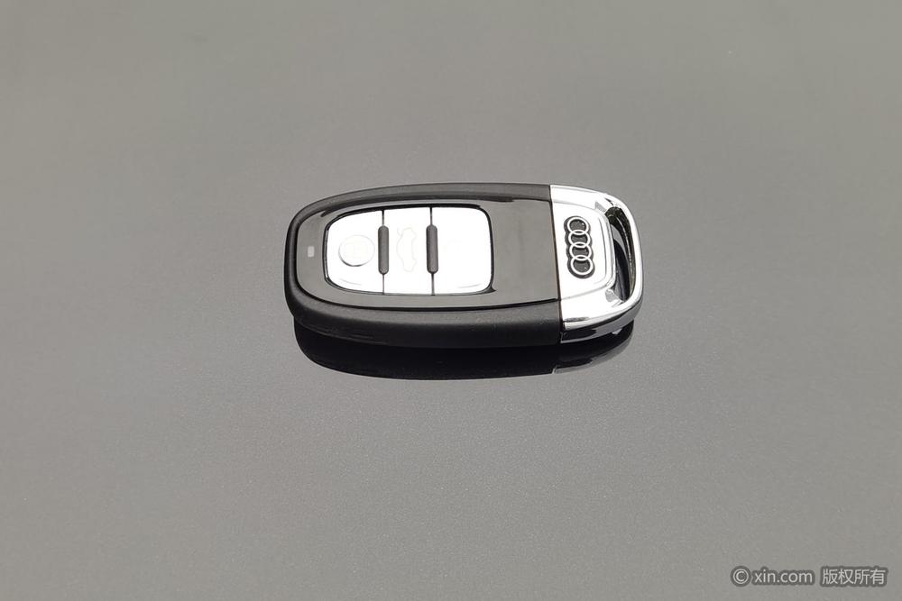 Audi Audi A8