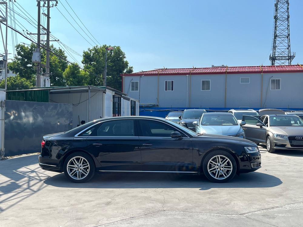 Audi Audi A8