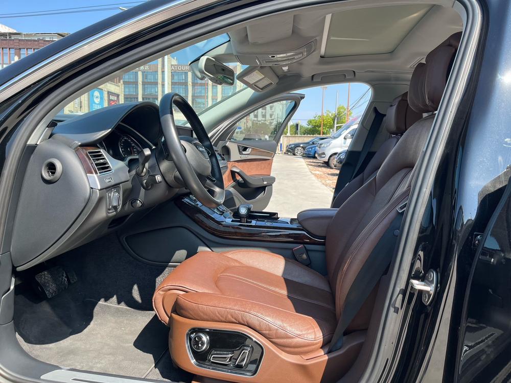 Audi Audi A8